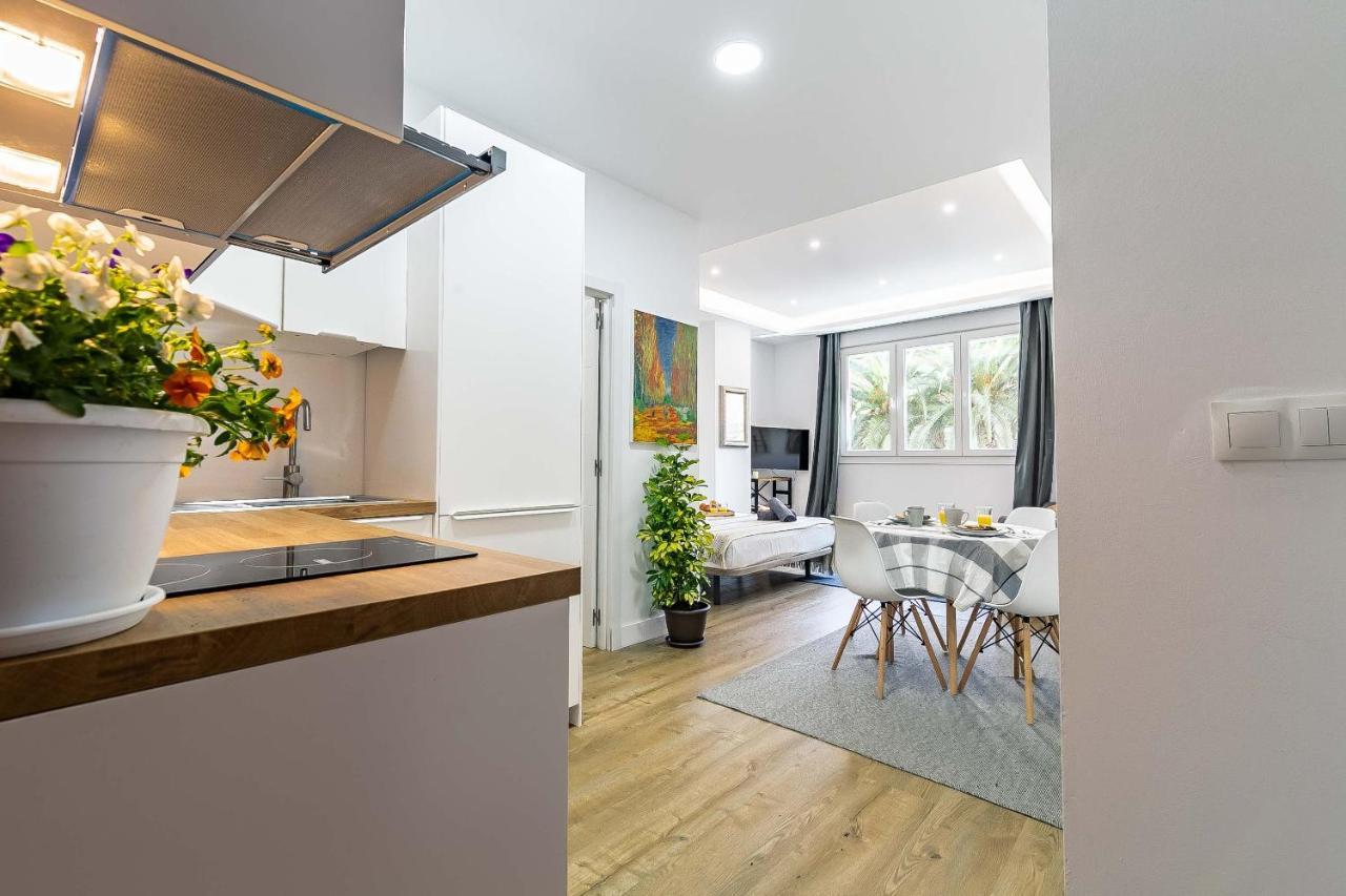 Soho Deluxe Center Apartment Малага Екстериор снимка